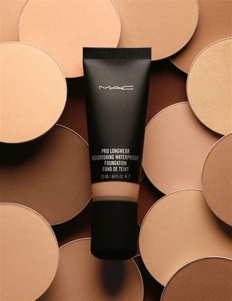 highest rated waterproof foundation.